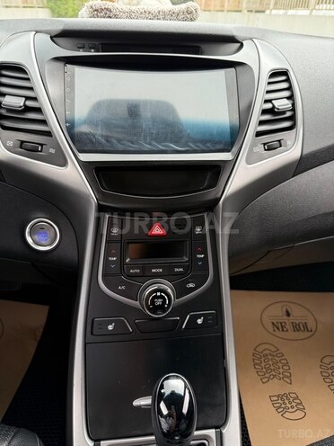 Hyundai Elantra 2014, 195,000 km - 1.6 л - Bakı