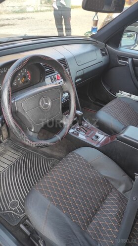 Mercedes C 220 d 2000, 272,000 km - 2.2 l - Bakı