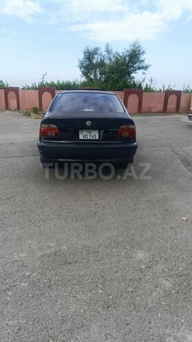BMW  1999, 350,000 km - 2.5 l - Xaçmaz