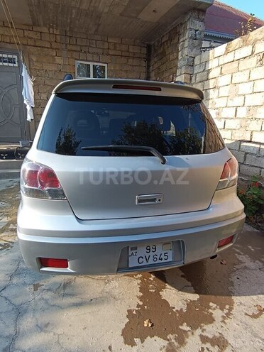 Mitsubishi Outlander 2002, 22,135 km - 2.4 l - Bakı