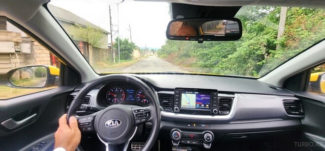 Kia Stonic 2017, 76,000 km - 1.6 л - Masallı