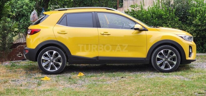 Kia Stonic 2017, 76,000 km - 1.6 л - Masallı