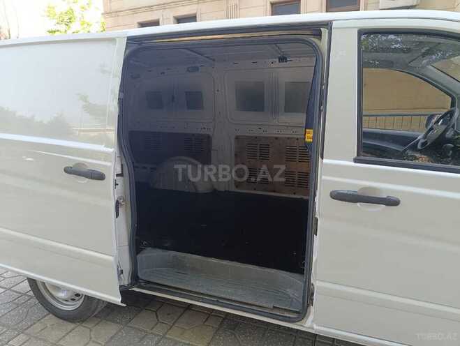 Mercedes Vito 111 2010, 186,000 km - 2.2 л - Bakı