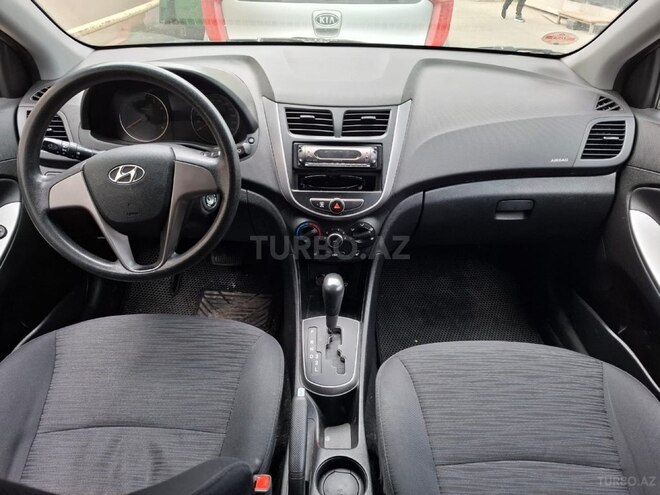 Hyundai Accent 2016, 188,000 km - 1.4 l - Bakı
