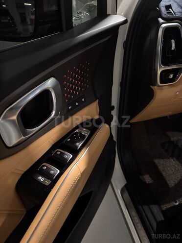 Kia Sorento-11