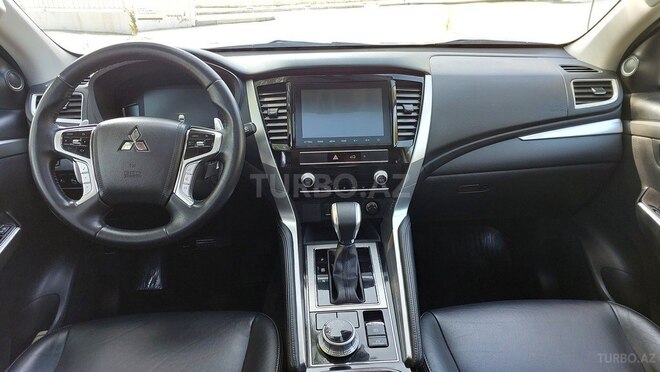 Mitsubishi Pajero Sport 2021, 52,800 km - 3.0 л - Bakı