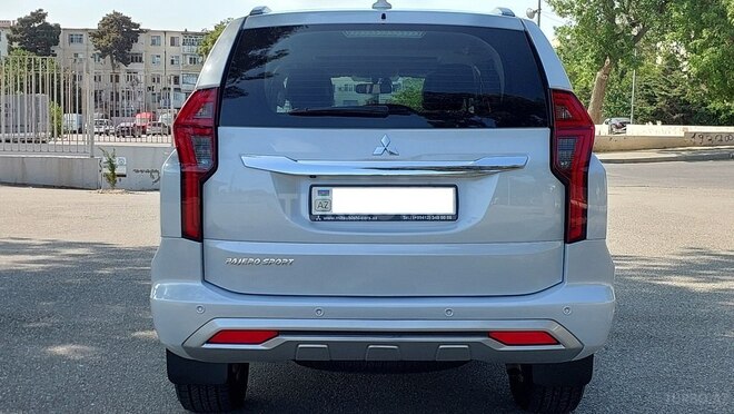 Mitsubishi Pajero Sport 2021, 52,800 km - 3.0 л - Bakı