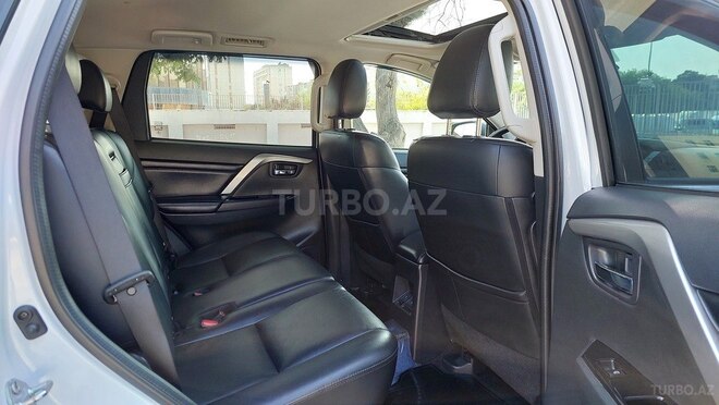 Mitsubishi Pajero Sport 2021, 52,800 km - 3.0 л - Bakı