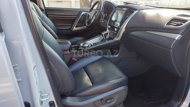 Mitsubishi Pajero Sport 2021, 52,800 km - 3.0 л - Bakı