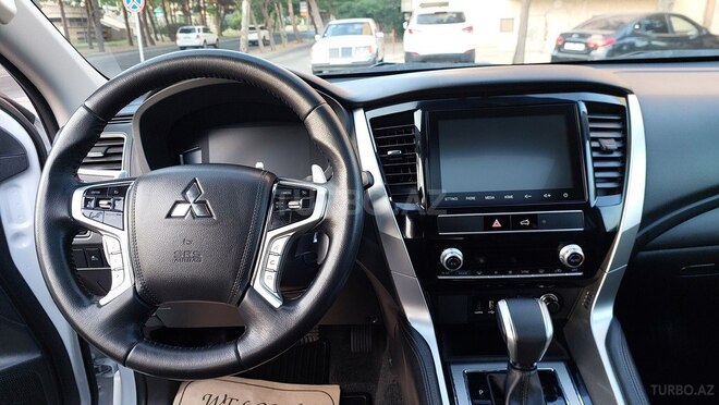Mitsubishi Pajero Sport 2021, 52,800 km - 3.0 л - Bakı