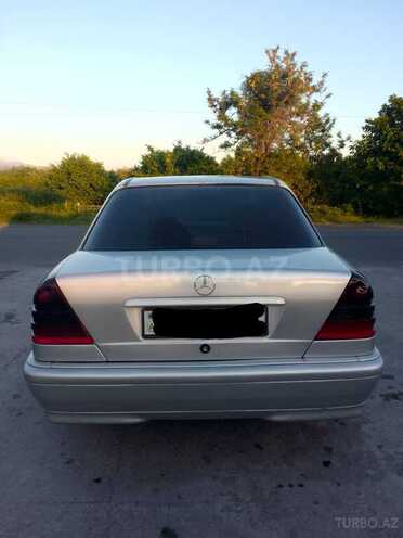 Mercedes C 220 d 1998, 582,000 km - 2.2 л - Zaqatala