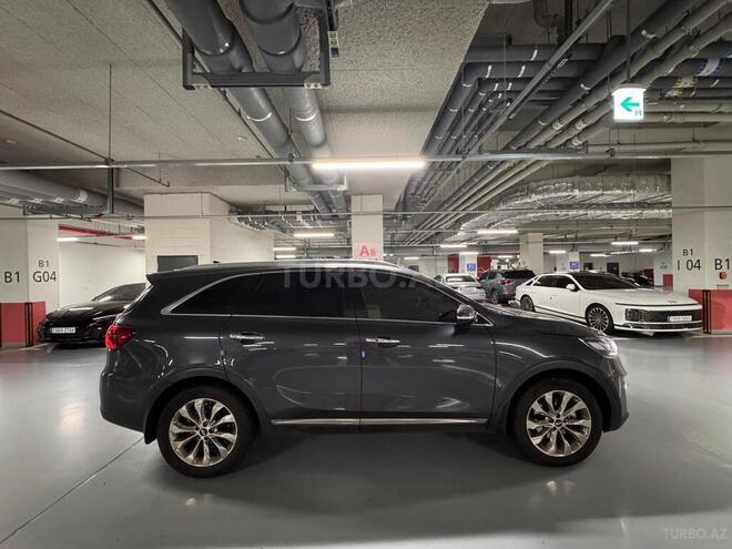 Kia Sorento-3