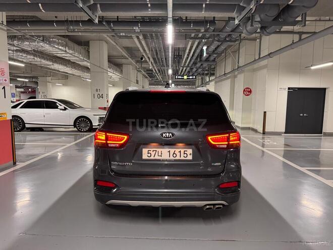 Kia Sorento-5