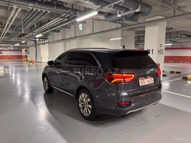 Kia Sorento-6