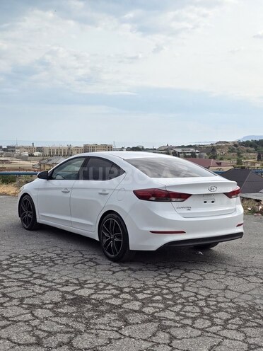 Hyundai Elantra 2017, 150,796 km - 1.6 l - Bakı