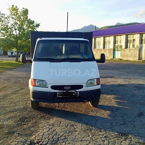 Ford Transit 1999, 500,000 km - 2.5 л - Qax