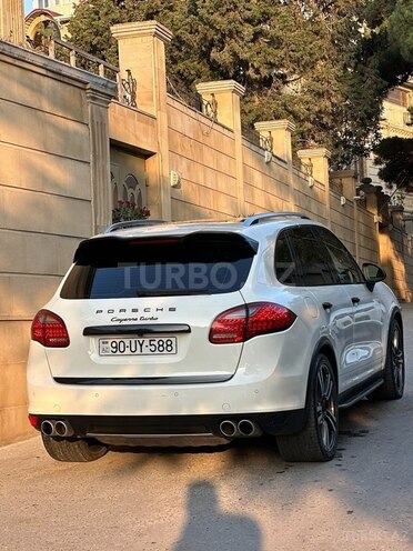 Porsche Cayenne Turbo 2011, 139,000 km - 4.8 l - Bakı
