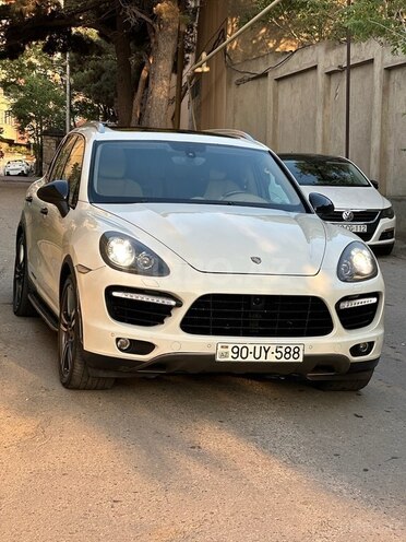 Porsche Cayenne Turbo 2011, 139,000 km - 4.8 l - Bakı