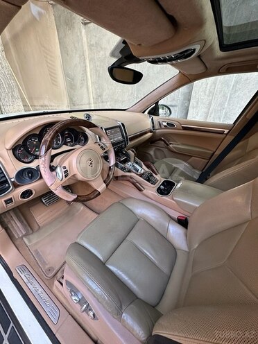 Porsche Cayenne Turbo 2011, 139,000 km - 4.8 l - Bakı