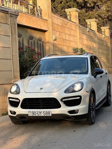 Porsche Cayenne Turbo 2011, 139,000 km - 4.8 l - Bakı