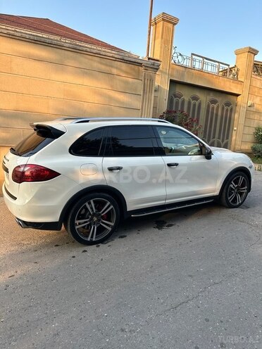 Porsche Cayenne Turbo 2011, 139,000 km - 4.8 l - Bakı