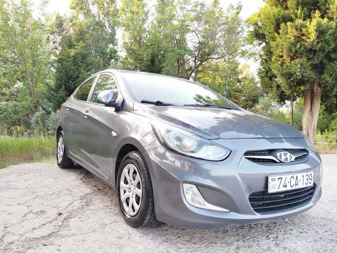 Hyundai Accent 2014, 233,000 km - 1.6 l - Bakı