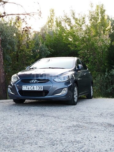 Hyundai Accent 2014, 233,000 km - 1.6 l - Bakı