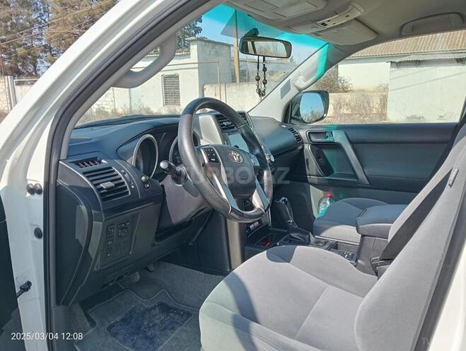 Toyota Land Cruiser Prado 2012, 261,000 km - 2.7 l - Bakı