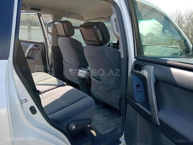 Toyota Land Cruiser Prado 2012, 261,000 km - 2.7 l - Bakı