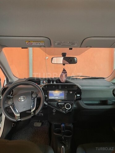 Toyota Aqua 2019, 15,000 km - 1.5 л - Bakı