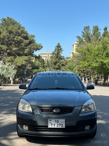 Kia Rio 2006, 330,000 km - 1.4 l - Sumqayıt