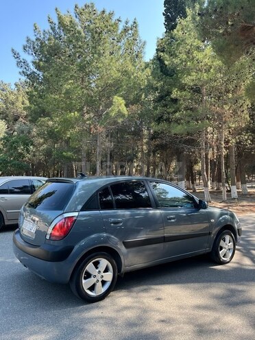 Kia Rio 2006, 330,000 km - 1.4 l - Sumqayıt