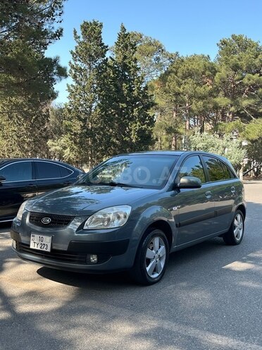 Kia Rio 2006, 330,000 km - 1.4 l - Sumqayıt