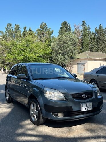 Kia Rio 2006, 330,000 km - 1.4 l - Sumqayıt