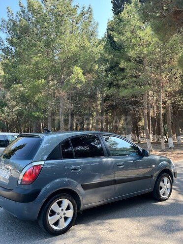 Kia Rio 2006, 330,000 km - 1.4 l - Sumqayıt
