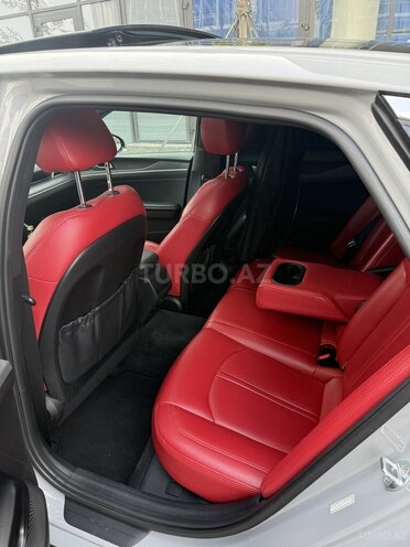 Kia K5-7