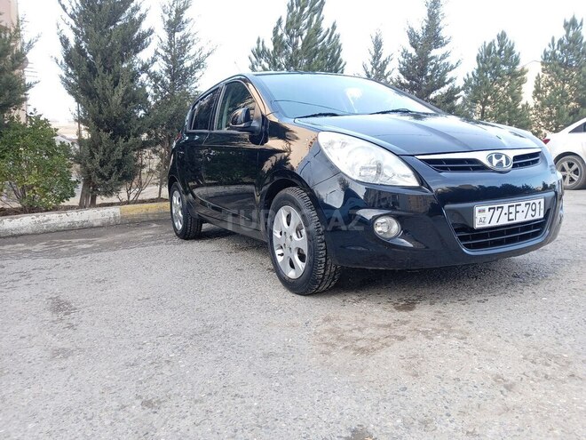 Hyundai i20 2011, 232,500 km - 1.3 l - Bakı