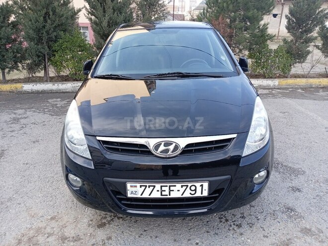 Hyundai i20 2011, 232,500 km - 1.3 l - Bakı