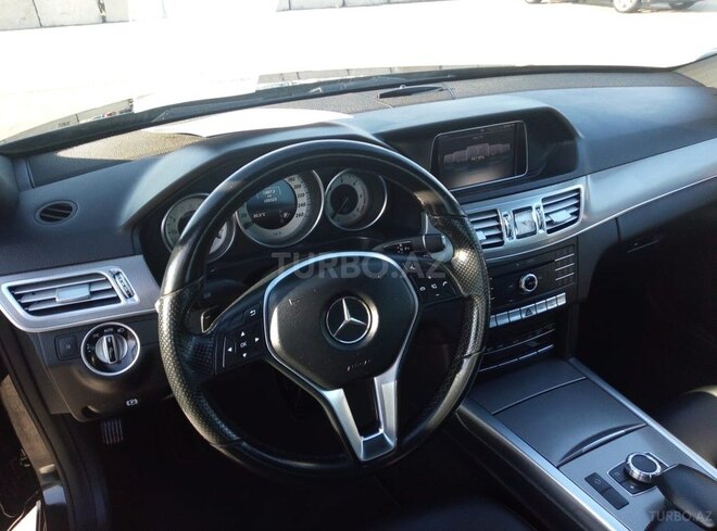 Mercedes E 200 d 2015, 177,800 km - 2.2 l - Bakı
