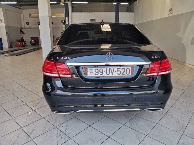 Mercedes E 200 d 2015, 177,800 km - 2.2 l - Bakı