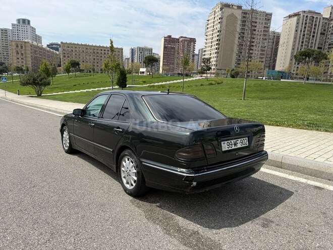 Mercedes E 280 2000, 350,000 km - 2.8 l - Bakı