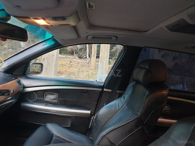 BMW 735 2002, 290,000 km - 3.6 l - Bakı