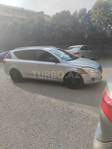 Kia Ceed 2009, 16,000 km - 1.6 л - Gəncə