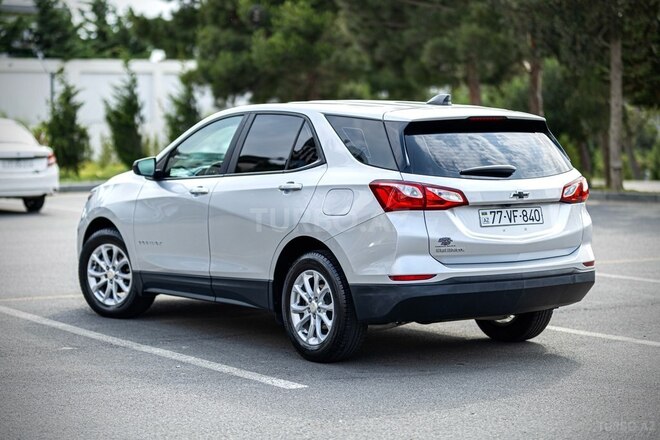 Chevrolet Equinox-4