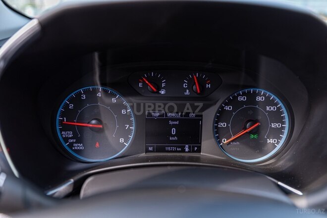 Chevrolet Equinox-12