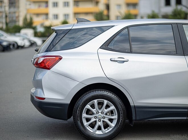 Chevrolet Equinox-7