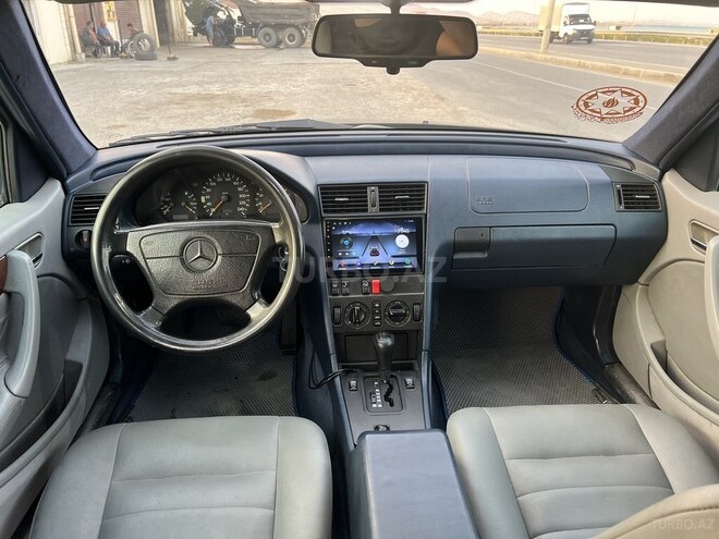 Mercedes C 180 1995, 256,807 km - 1.8 л - Bakı