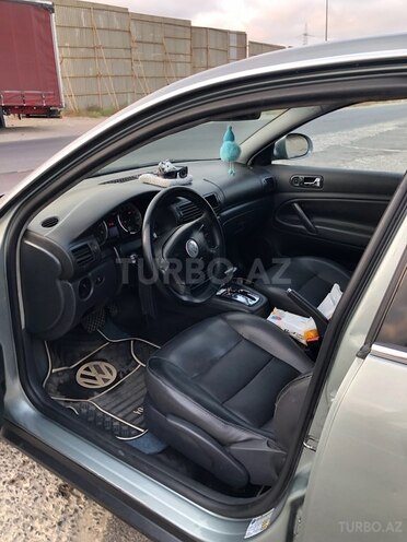 Volkswagen Passat 2004, 360,000 km - 1.8 l - Bakı