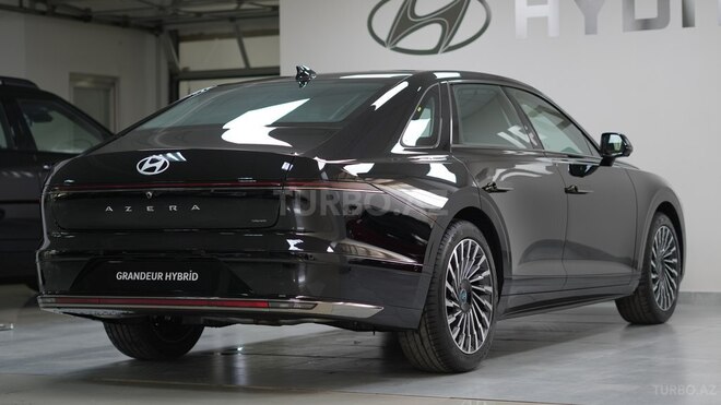 Hyundai Azera-15