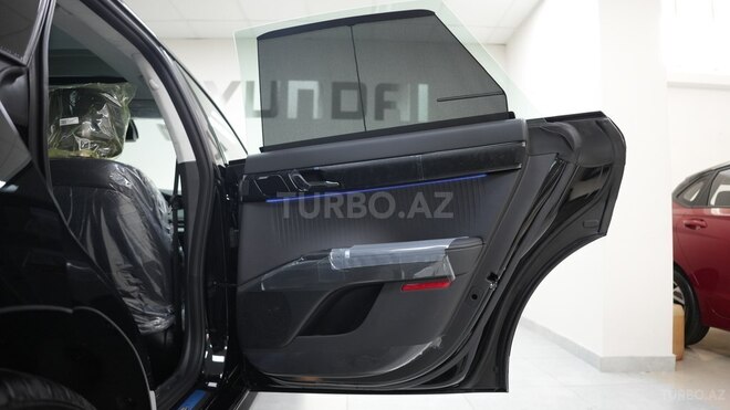 Hyundai Azera-21